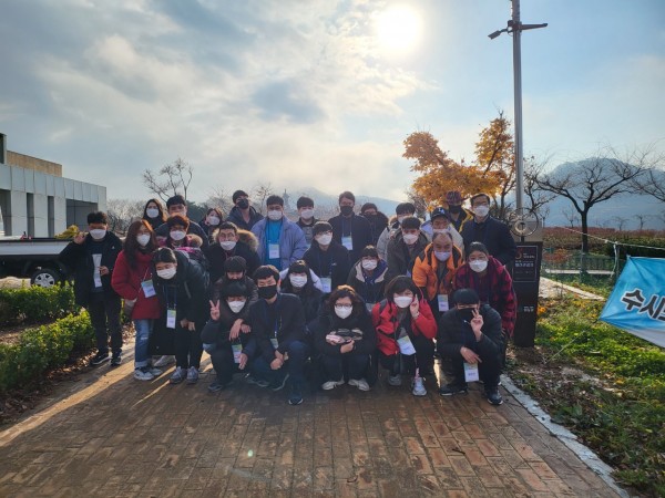 b2cf37e8125bdbb4258d71762ba2a912.jpg